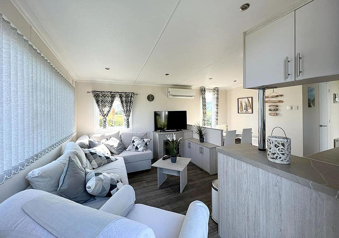 Chalet Am See Lathum Ngoại thất bức ảnh